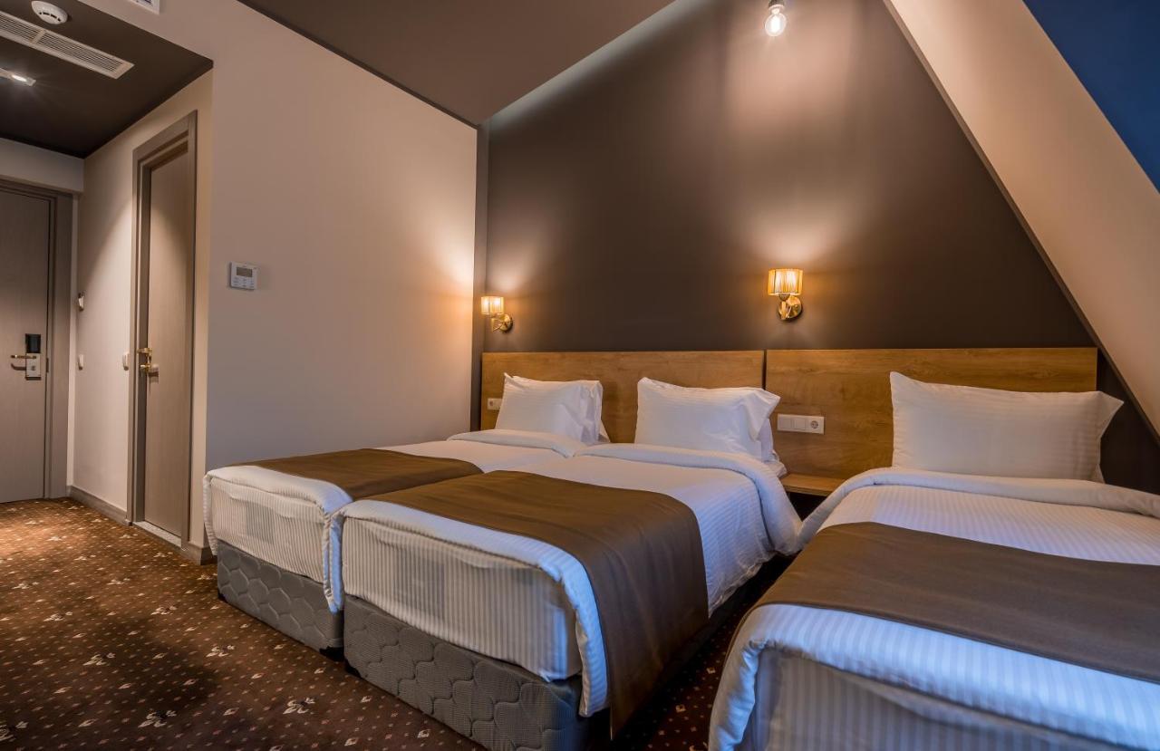 Gladius Inn Boutique Hotel By Dnt Group Тбилиси Екстериор снимка