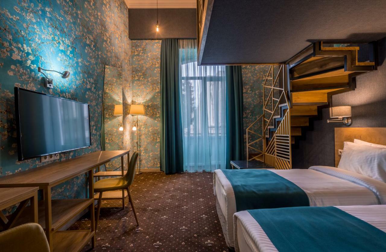 Gladius Inn Boutique Hotel By Dnt Group Тбилиси Екстериор снимка
