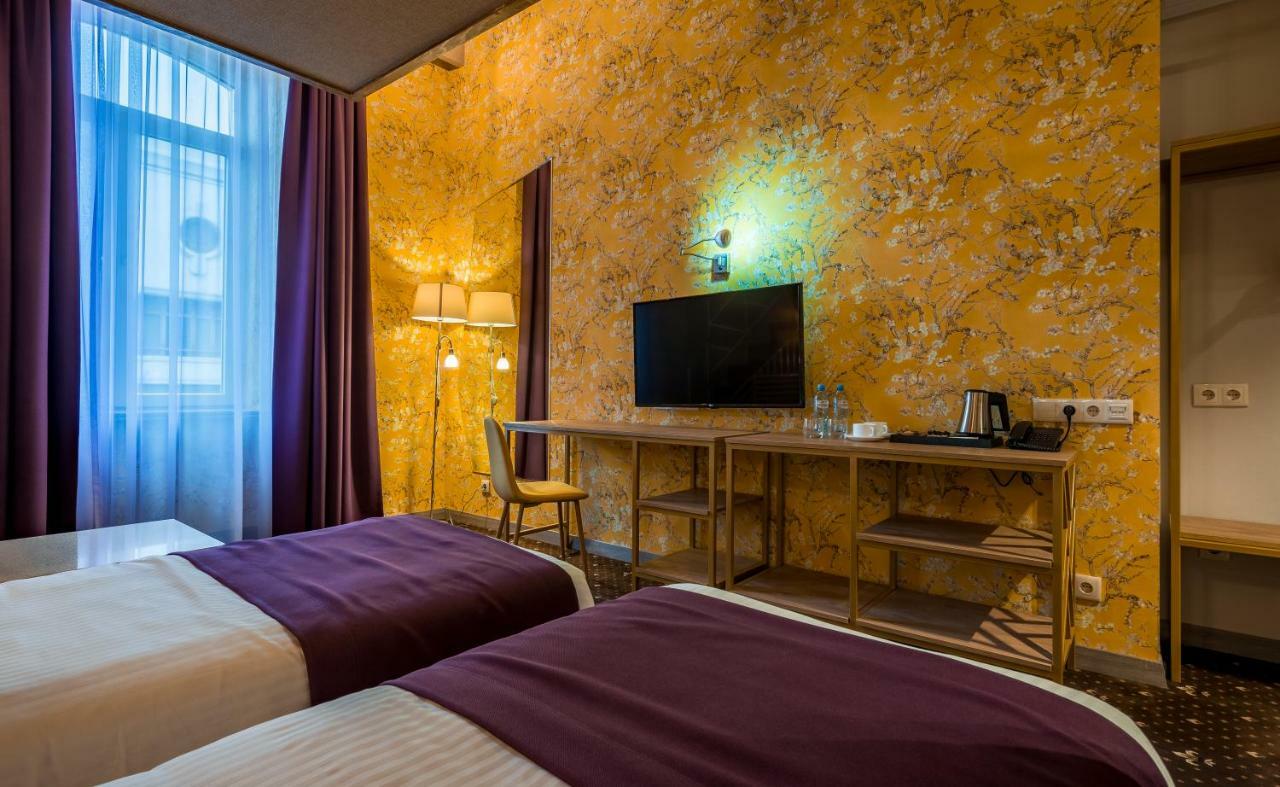 Gladius Inn Boutique Hotel By Dnt Group Тбилиси Екстериор снимка