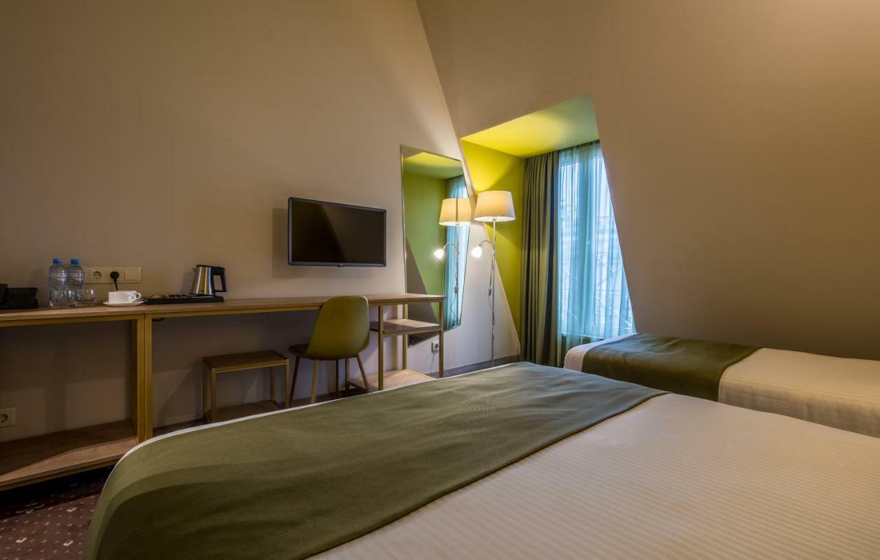 Gladius Inn Boutique Hotel By Dnt Group Тбилиси Екстериор снимка