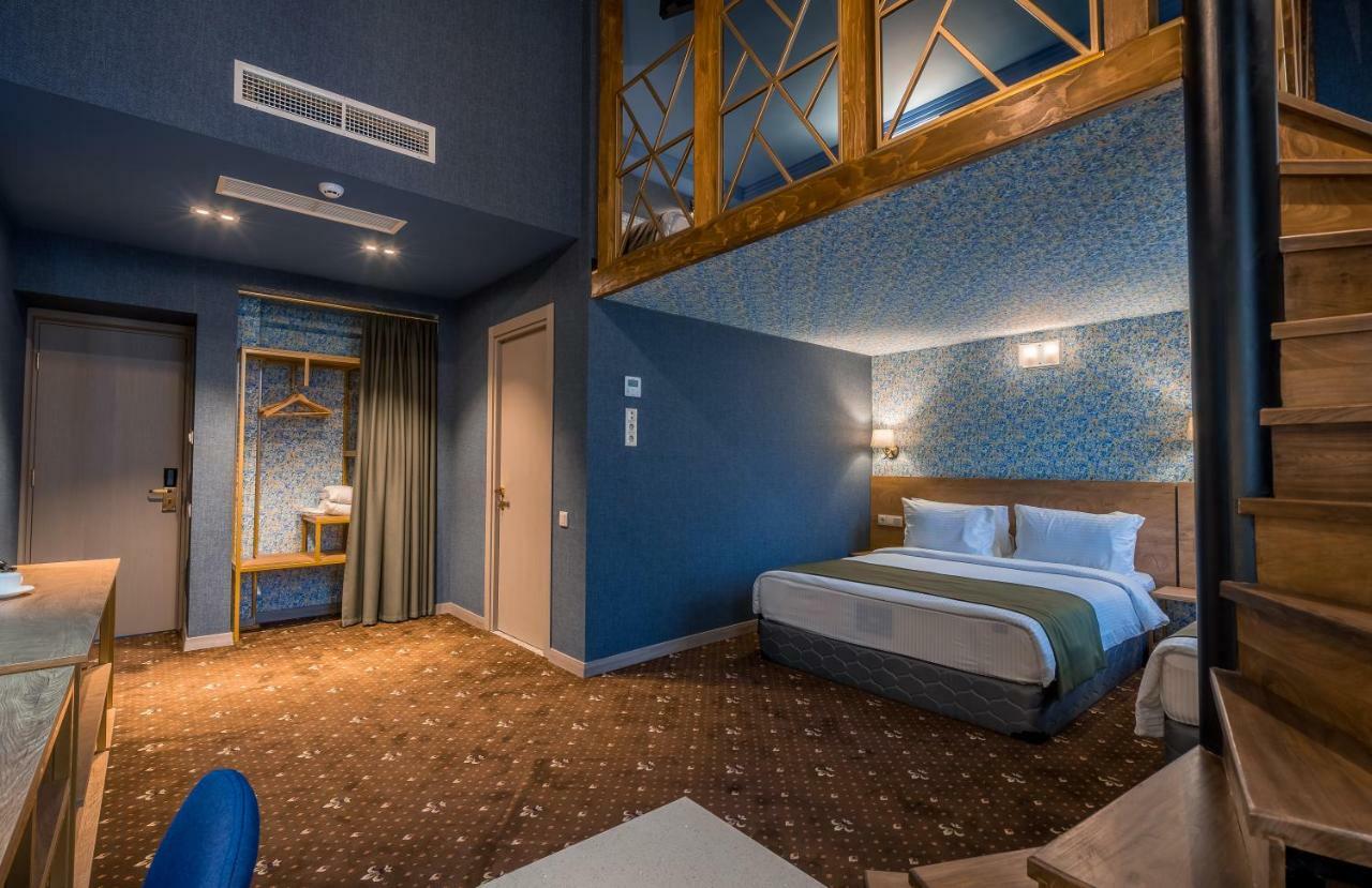 Gladius Inn Boutique Hotel By Dnt Group Тбилиси Екстериор снимка
