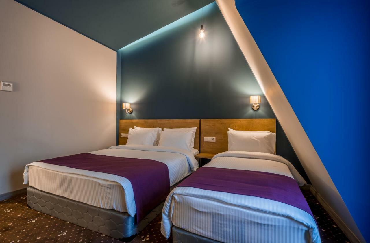 Gladius Inn Boutique Hotel By Dnt Group Тбилиси Екстериор снимка