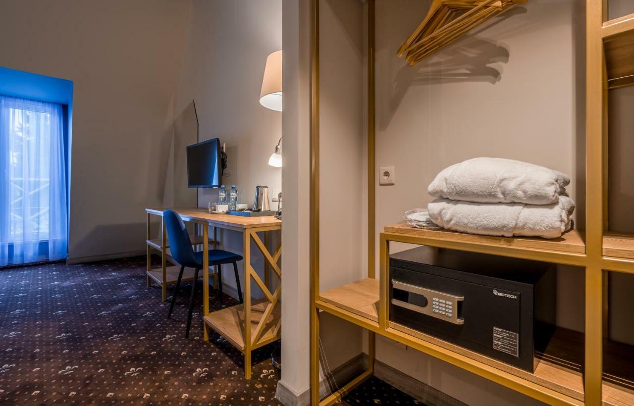Gladius Inn Boutique Hotel By Dnt Group Тбилиси Екстериор снимка
