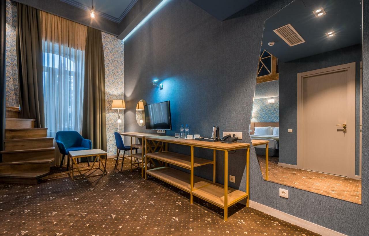 Gladius Inn Boutique Hotel By Dnt Group Тбилиси Екстериор снимка