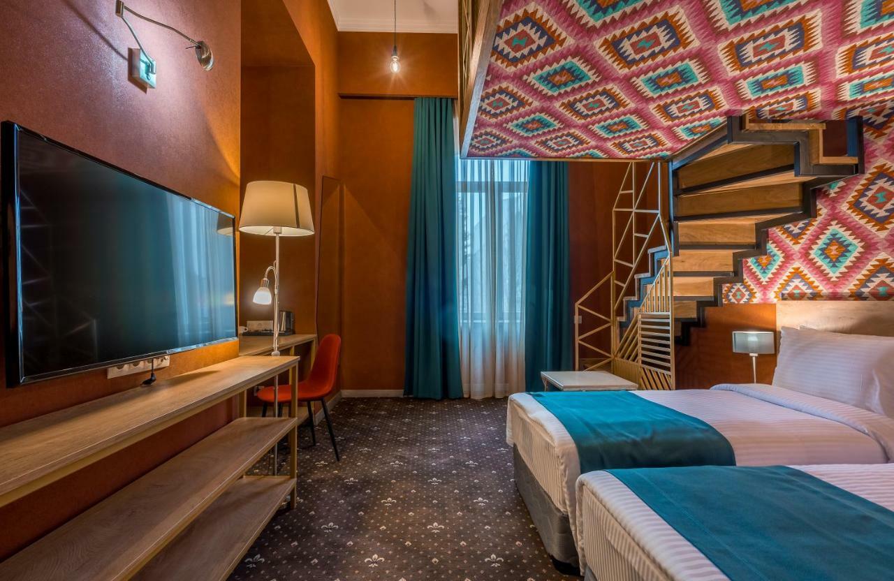 Gladius Inn Boutique Hotel By Dnt Group Тбилиси Екстериор снимка