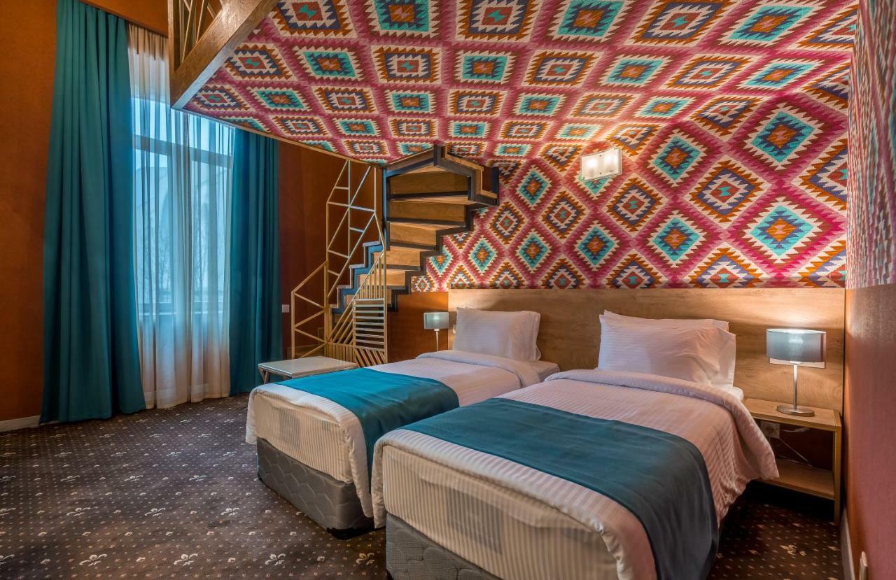 Gladius Inn Boutique Hotel By Dnt Group Тбилиси Екстериор снимка