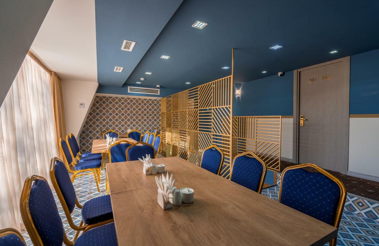 Gladius Inn Boutique Hotel By Dnt Group Тбилиси Екстериор снимка